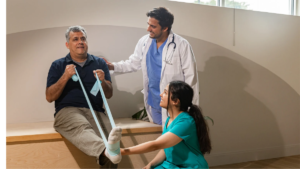 Why-Your-Older-Parents-Need-Geriatric-Physiotherapy-to-Age-Healthily